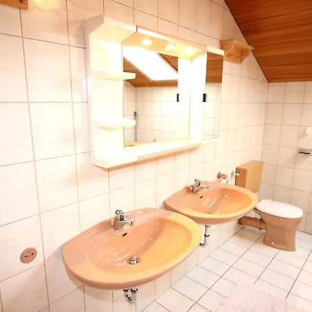 Am Hochwald Dom wakacyjny *