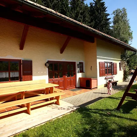 Am Hochwald Casa de Férias