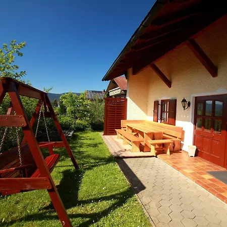 Am Hochwald Casa de Férias *